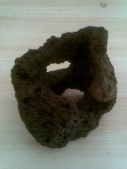 sch�nes r�tliches lava lochgestein